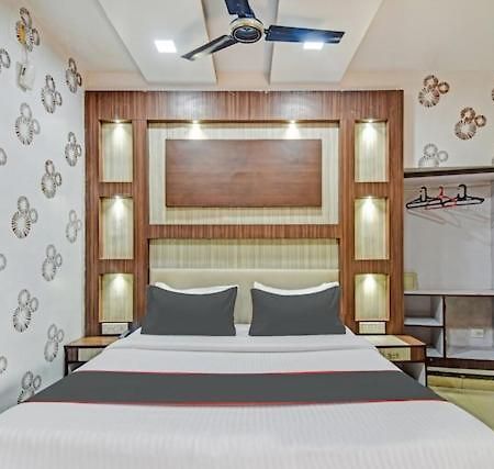 Hotel Diamond Suites Калькутта Экстерьер фото